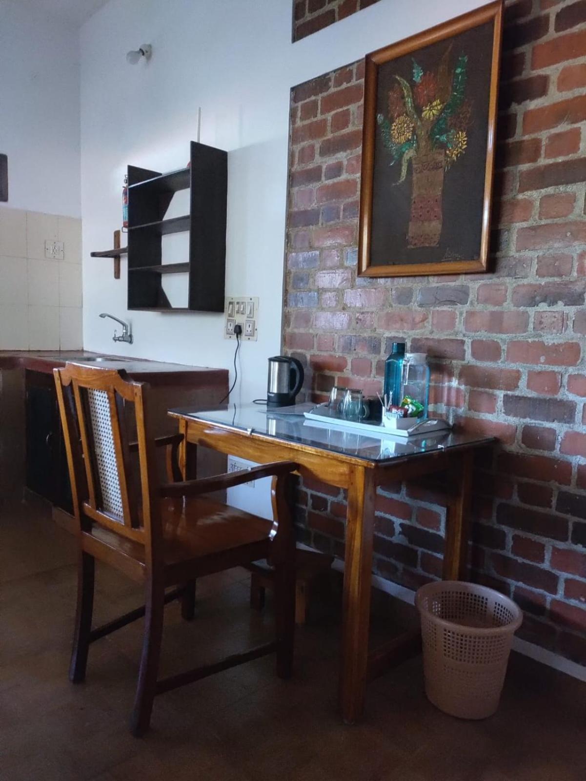 Inn Pondiville Forest Retreat بونديتْشيري المظهر الخارجي الصورة