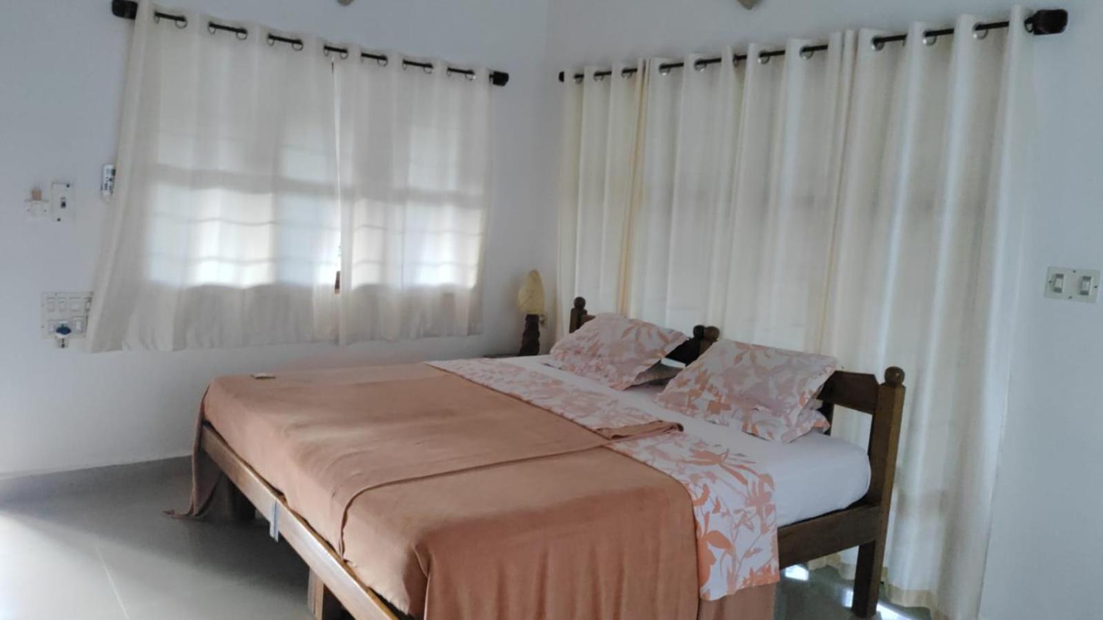 Inn Pondiville Forest Retreat بونديتْشيري المظهر الخارجي الصورة