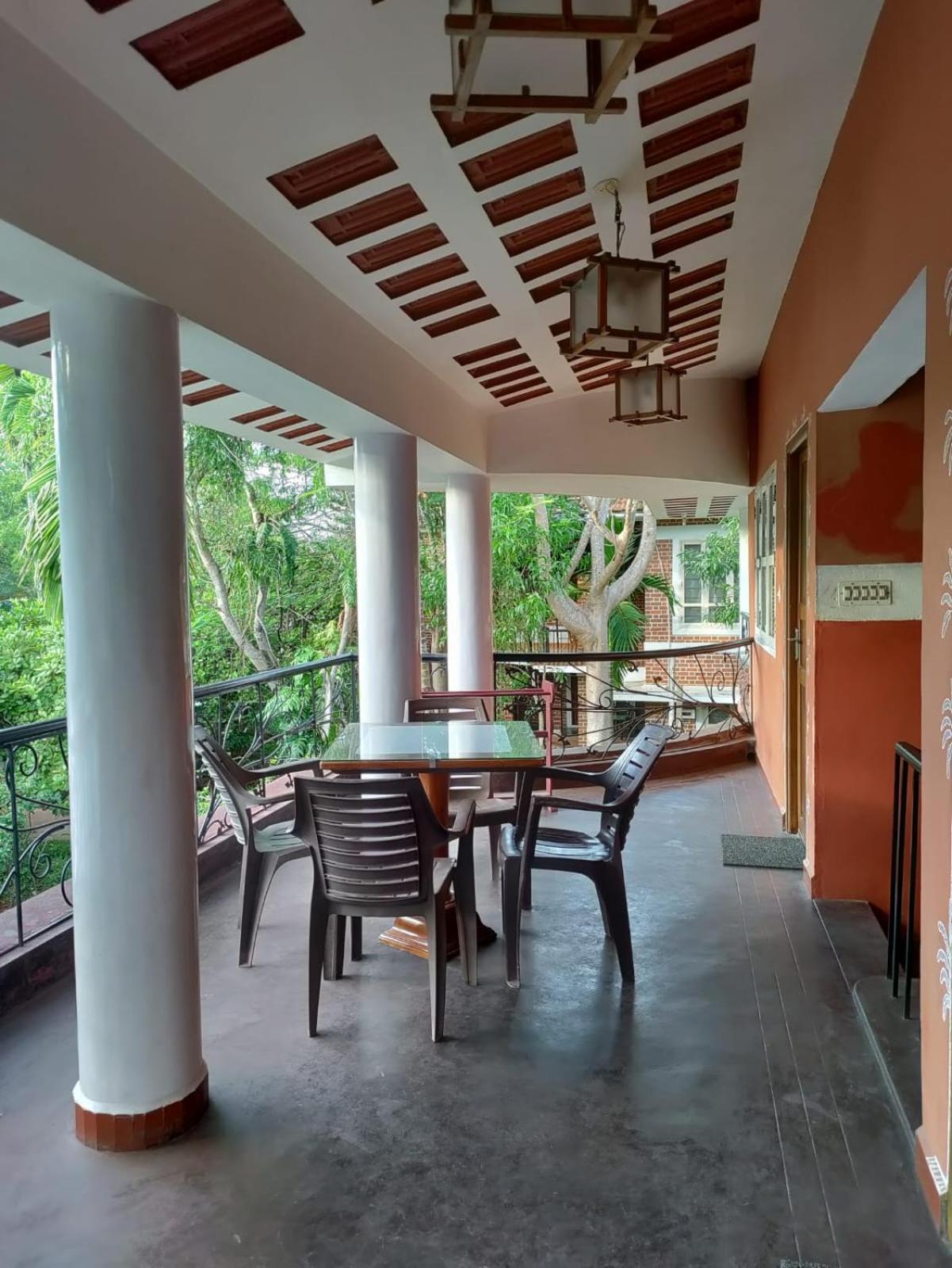 Inn Pondiville Forest Retreat بونديتْشيري المظهر الخارجي الصورة