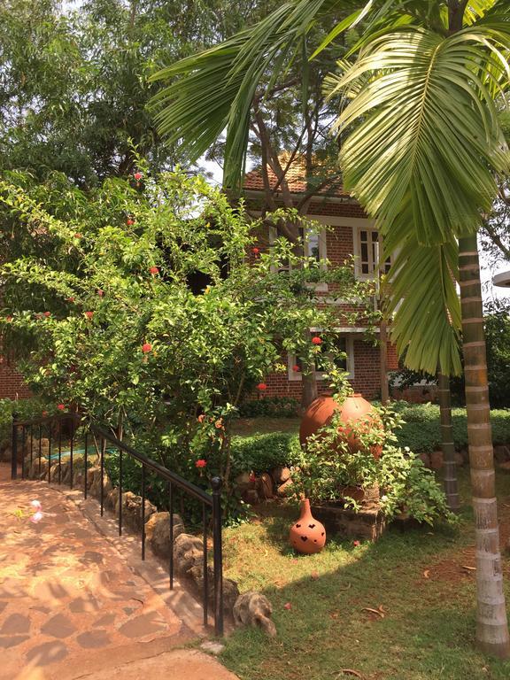 Inn Pondiville Forest Retreat بونديتْشيري المظهر الخارجي الصورة